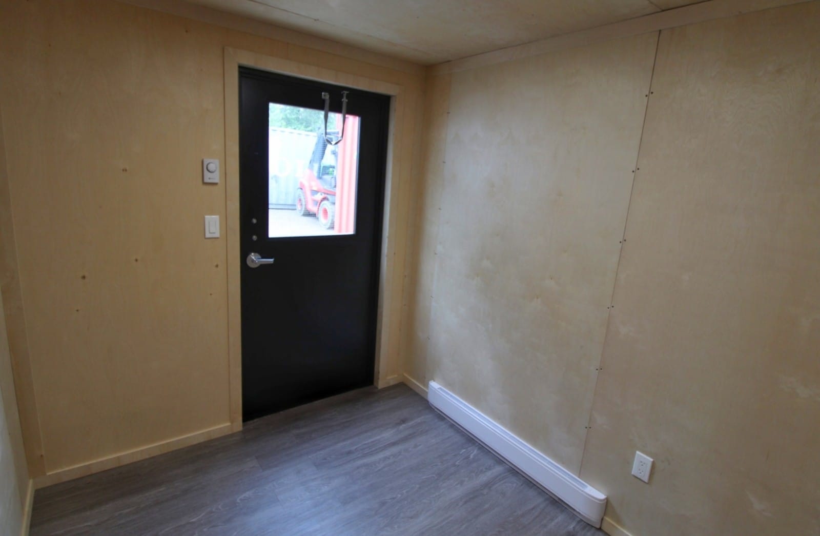 10&rsquo; Economy Office CUBE - Container Consultants Australia