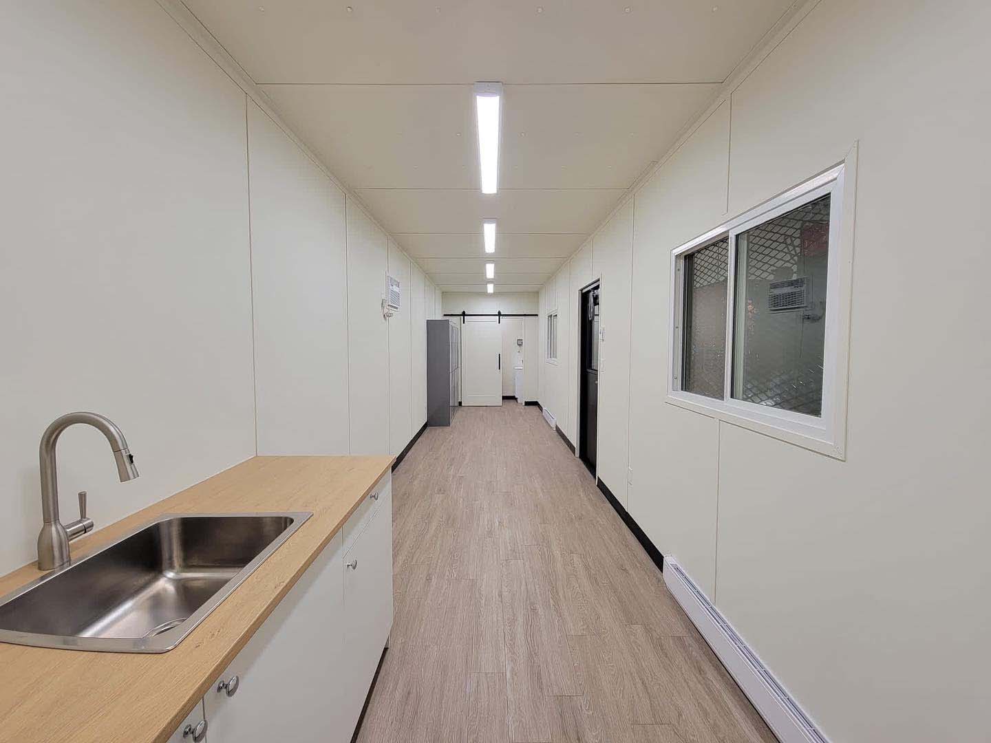 40&rsquo; Lunchroom + Locker room - Container Consultants Australia