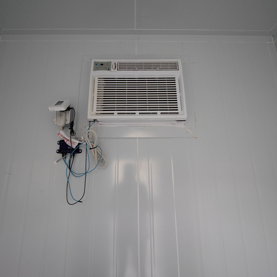 Gently Used 10&rsquo;HC Cooler - Container Consultants Australia